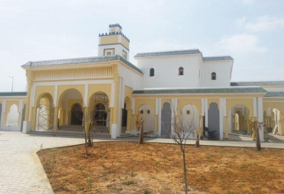 Construction et gestion de plus de 30 mosquées dans différents villes du royaume.
